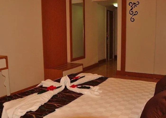Horus Paradise Resort Side